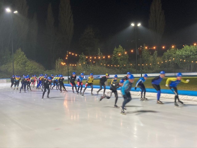 Staking in het peloton, protest bij de finish